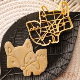 Drukowanko Sweet Fox Sitting Anime Cartoon Character Wild Animal Forest Cookie Cutter - XSmall - 4x4cm Regular Cutter