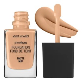 Wet N Wild - Base Líquida Mate Tono Bronze beige