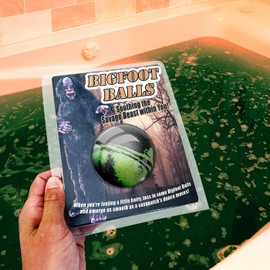 Enormous Foot Bath Bomb | Single Fizzy Yeti Surprise | Natural Essential Oils | Relaxing Himalayan Scent | Great Gift for Cryptozoology Enthusiasts & Spa Lovers.