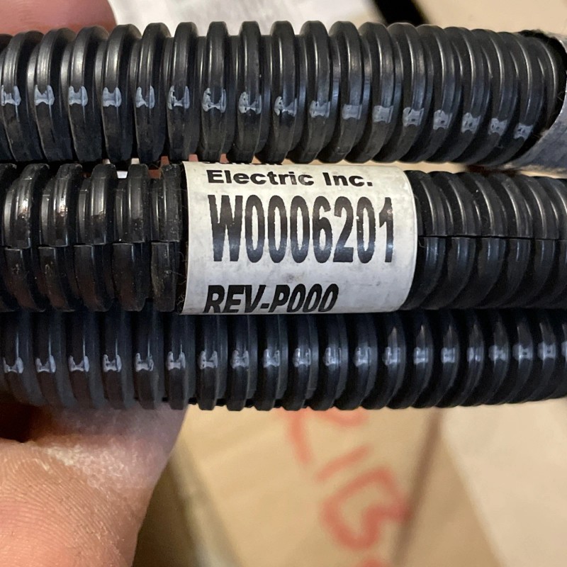 Workhorse W0006201 WORKHORSE POSITIVE BATTERY CABLE