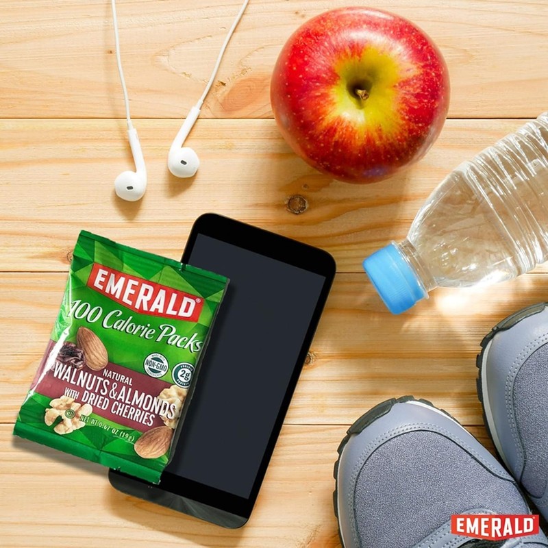 Emerald Nuts Walnuts & Almonds with Dried Cherries, 100 Calorie