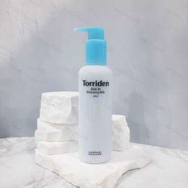 Torridon Toriden Dive-in Low Molecular Hyaluronic Acid Cleansing Milk Special Hypoallergenic Mild Cleanser / 토리든 다이브인 저분자 히알루론산 클렌징 밀크 기획 저자극 순한 클렌저