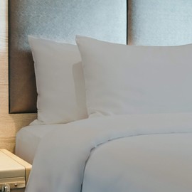 Bluff City Bedding 1800 Thread Count Egyptian Cotton Feel 4 Piece Bed Sheet Set 12 Colors (King, Silver)