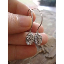 ♥ Floral thick disc ♥ Wonderful long hook earrings