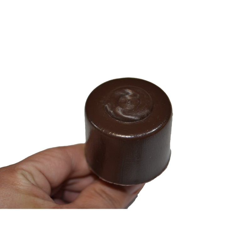 FR Brown Plastic Sofa Legs 1.5 Inches Tall with 5/16