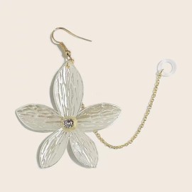 2pcs Airpod Earrings Holder Anti Lost Heart Pearl Flower Butterfly Star Earbud Ear Bud Earphone Holder Earrings Pierced for Women (Flower)