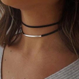 SINLOV Velvet Choker Necklaces Black Retro Gothic Necklace Cute Adjustable Clavicle Chain Collar Neck Jewelry for Women and Girls Gift