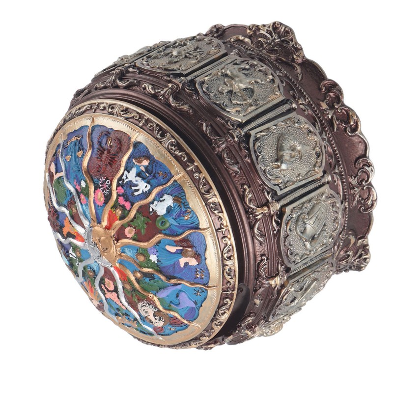 Vintage Music Box with 12 Constellations Rotating Goddess Twinkling LED