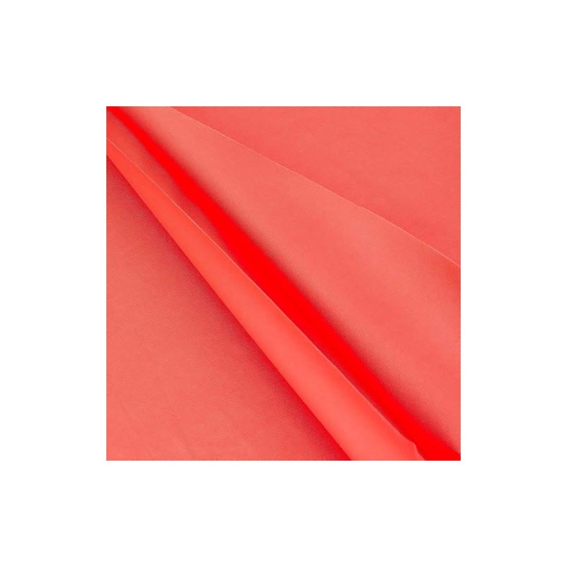 Red Solid Round Plastic Table Cover (213cm) 1 Count –