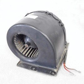 Used Cab Blower Motor fits John Deere 2250 2350 2355 2550 2555 2650 2750 2755 2850 2855 2950 3055 3150 3155 3255 6300 6400 7210 7410 7520 7600 7710 7810 7810 1640 2040 2140 3040 3140 2955 AL110881