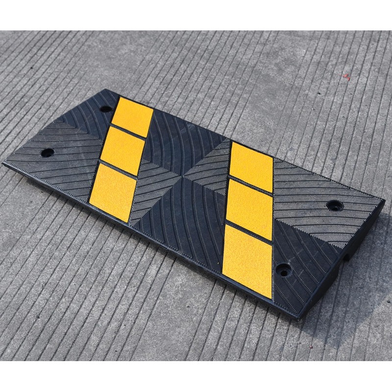 BESEA Car Driveway Ramps Rubber Curb Ramp 22000lbs Load Capacity