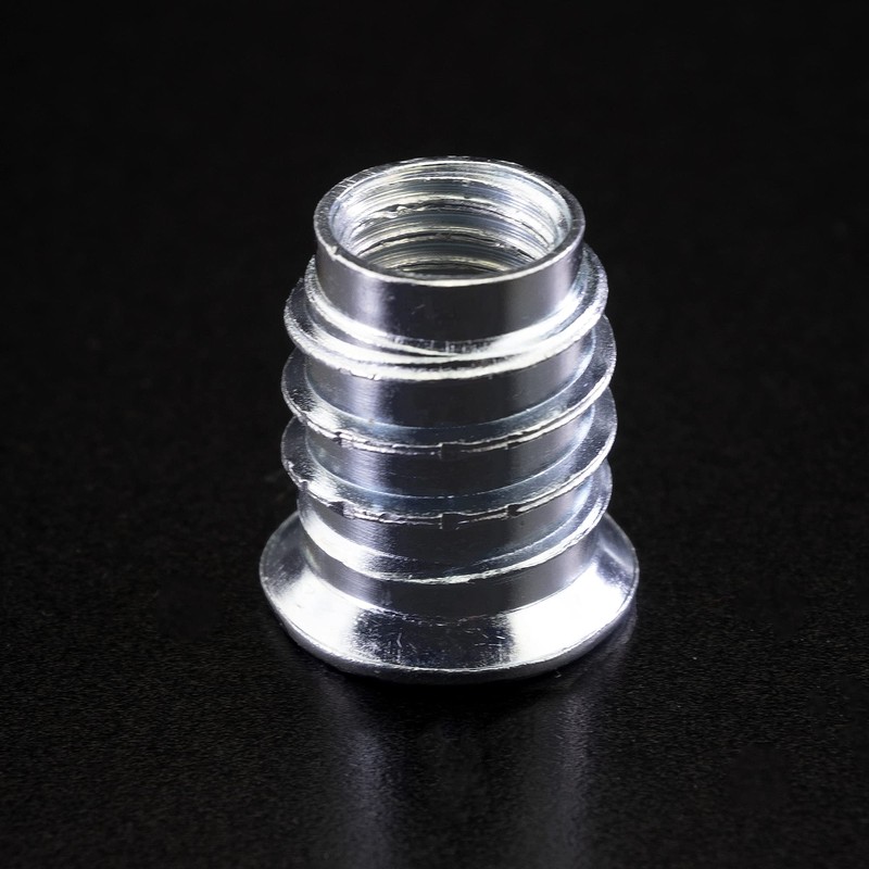 Mprofi MT® 20 x Screw-in Nuts M10 x 20 mm