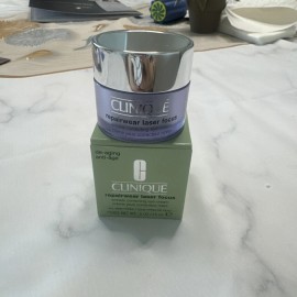 Clinique Repairwear Laser Focus Wrinkle Correcting Eye Cream .5 oz / 15 ml NIB