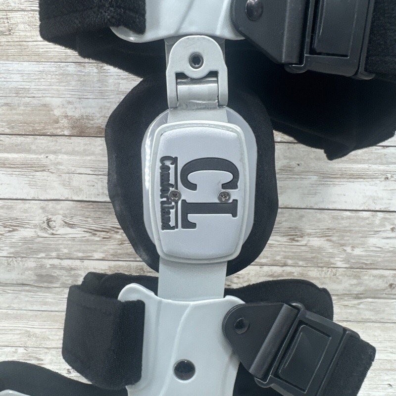 Comfortland Medical Universal Knee Brace *RIGHT KNEE BRACE* OA-200-R, Grey