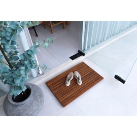 Nordic Style Dark Oiled Teak Shower and Bath Mat with Wide End Slat - Indoor and Outdoor Use - Non-Slip Wooden Platform for Sauna, Pool, Hot Tub - 31.4 x 19.6-Inch