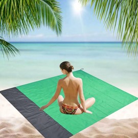Extra Large Waterproof Picnic Blanket ： Beach Mat, Outdoor Camping Mat – Foldable, Portable, Sandproof, Tear-Resistant with Carry Bag for Family & Travel (Green)