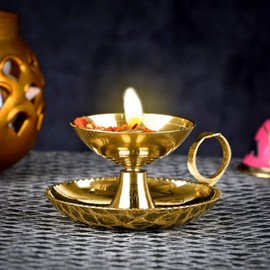 SATVIK Brass Aarti Diya with Supported Ring Handle Puja Jyot Oil Lamp Hand Held Kutthu Vilakku Festive Diwali Mandir Temple Aarti Pooja Dia Indian Housewarming Return Gift Items Bulk