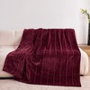 KORBLISS Super Soft Flannel Twin Blanket 60x80 Inches, Premium Checkered