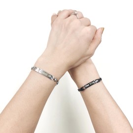 Tobestu His Queen And Her King Bracelets Set Adjustable Stainless Heart Chain Bracelets for Women Men Valentines Gifts for Boyfriend and Girlfriend Y4234