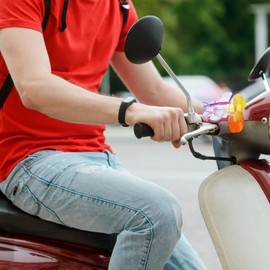 ANXINGJU 2PCS Wind up Airplane - Flying Airplane Car Decor - Wind Powered Car Exterior Ornament, Electric Car Handlebar Pendant, Windmill Motorcycle Decor (Yellow)