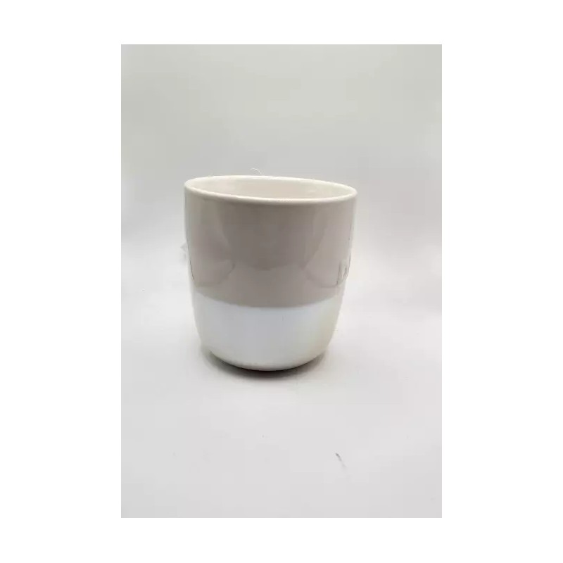 Dunkin' Donuts BRAND NEW DUNKIN' DONUTS - WINTER 2024 LARGE