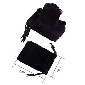 nbeads Pack of 50 Black Drawstring Velvet Bags, 5 x 7 cm Drawstring Jewellery Bag Velvet Bag Candy Gift Bags for Wedding Birthday Christmas Favours Key Ring