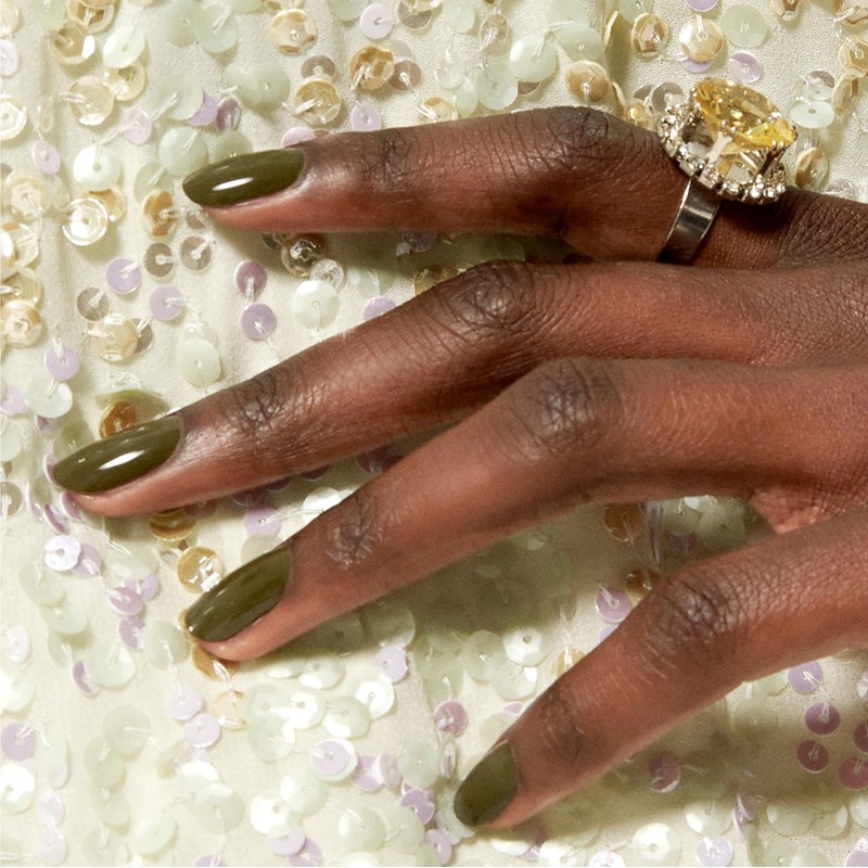 essie Salon-Quality Nail Polish, Vegan, Fall 2023, Olive Green, Meet