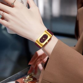 BESTKANG Vintage Women's Watch Leather Oval Rectangle Gold Luxurious Ladies Wristwatch Elegant Watches for Women (Red Gold)