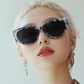 ZENOTTIC Trendy Polarized Women Sunglasses: Retro Cateye Shades for Ladies - Sun Glasses with UV400 Protection