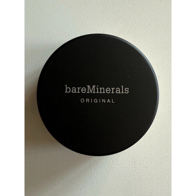 Base bareMinerals amplio espectro FPS 15 N10 bastante ligera 8