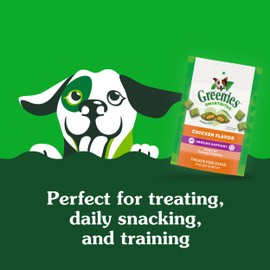 Greenies Smartbites Immune Support Crunchy & Soft Dog Treats, Chicken Flavor, 8 oz. Pack
