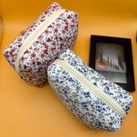 GEMGIMY Floral Zipper Travel Makeup Bags, Set of 2 Large Capacity Cosmetic Bags, Portable Pouch Open Flat Toiletry Bag for Women Size 6.7 * 4.35 * 2.8 in