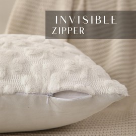 DFXSZ St Patricks Day Pillow Covers 18x18 inch Set of 2 St Patricks Day Decorations Cream White Shamrock Soft Plush Faux Fur Jacquard Throw Pillows for Sofa Holiday Festivals Home Decor PTK021B18