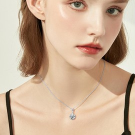 Moissanite Necklace for Women, 0.5-2Ct Moissanite Diamond Necklace, Snowflake Pendant 925 Sterling Silver Necklace, Christmas Anniversary Birthday Jewelry Gifts for Women Mom Wife Girlfriend Her