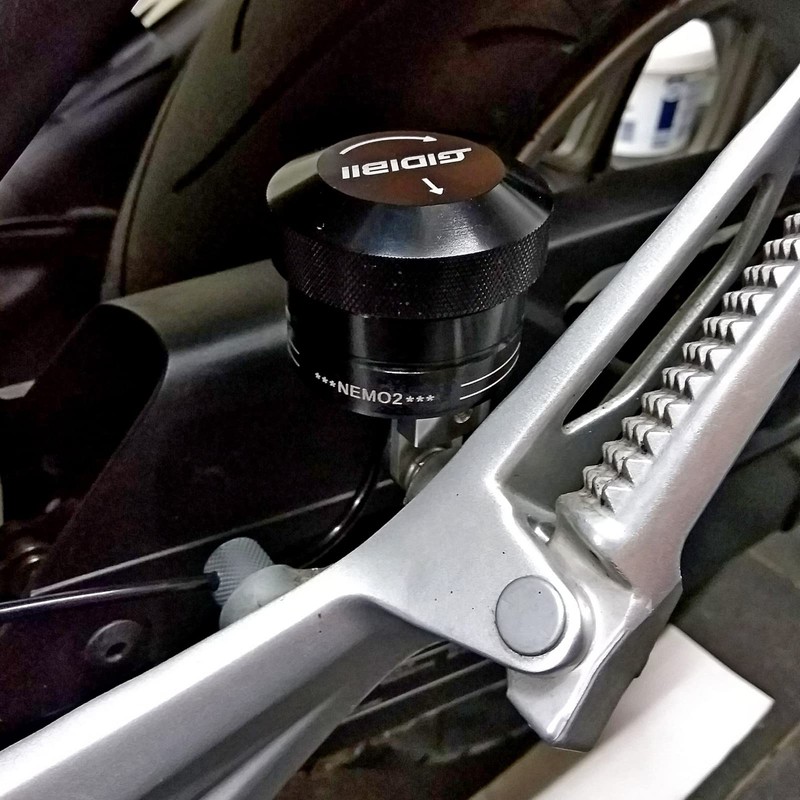 GIDIBII Universal Motorcycle Chain Oiler Lubricator Oiler Auto Hand Control