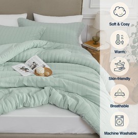 Quataly Sage Green Oversized Queen Comforter Set - 3 Pieces Seersucker Lightweight Bedding Comforter Sets (1 Soft Fluffy Comforter & 2 Pillowcases) - All Seasons Cozy Rustic Bed Sets for Women Men
