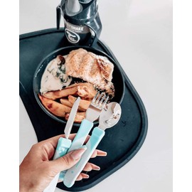 Twistshake Juego de Cubiertos de Aprendizaje Tenedor, Cuchillo y Cuchara de Acero Inoxidable Cubiertos Entrenadores para Niños a Partir de 12 Meses Vajilla Infantil Soft Touch y Libre de BPA