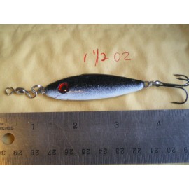HOME MADE 24 PCS. SHAD JIG/SPOON LURE BAIT 3/4, 1, 1-1/2 OZ. 8 EA. BLACK/WHITE/HO