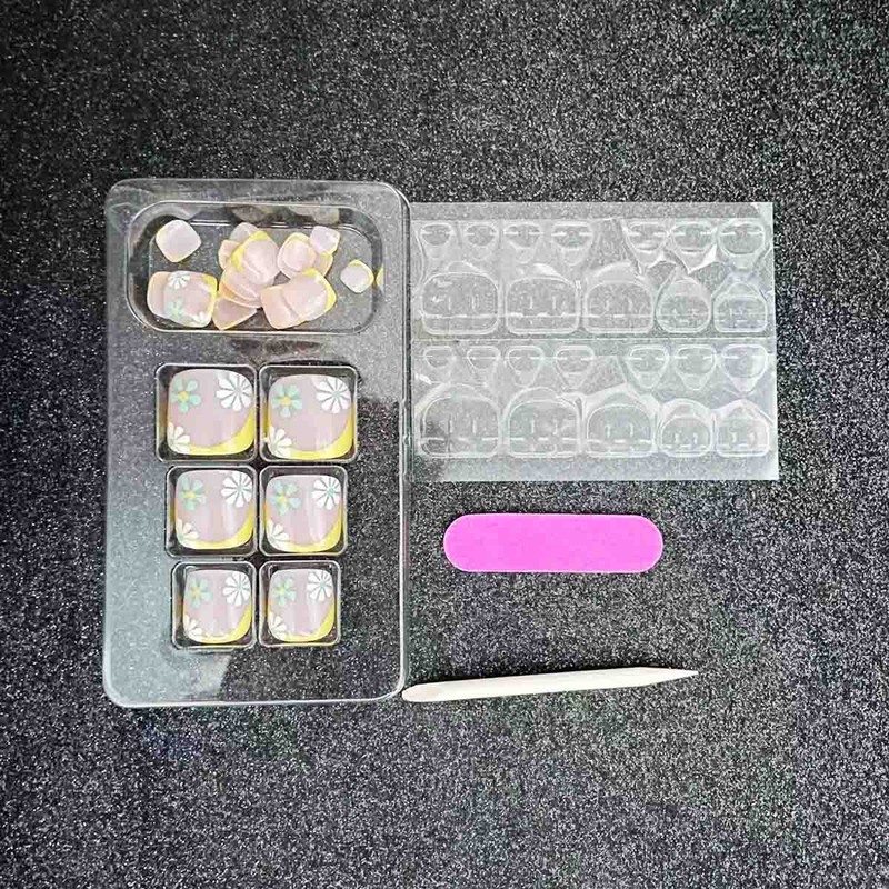 Carufin Pack of 24 Square Flowers False Nails Glitter Shiny