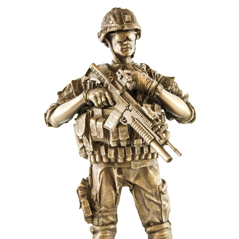 YTC Metal Tone Reporting Detail Fighting Soldier with Gun Statue