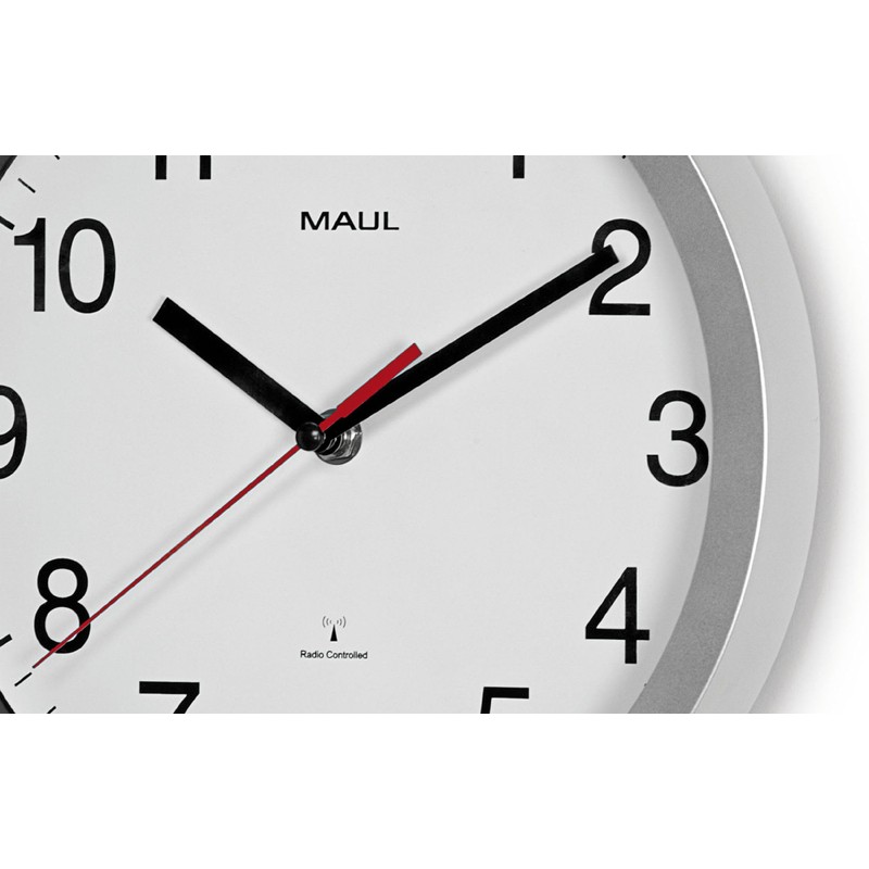 Maul MAULrun Wall Clock, Diameter 25 cm, Stylish Radio-Controlled Clock