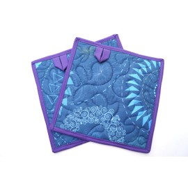 Blue Quilted Fabric Pot Holders Set