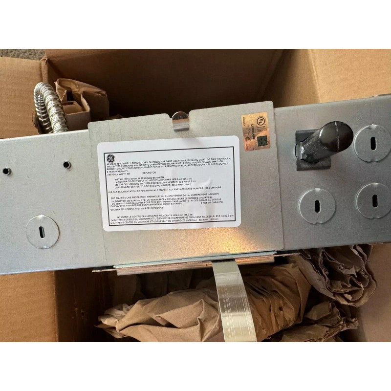GE DI4SLL2V10HO Lumination Recessed LED Luminaire 93078865, 1500lm, 277V, 0-10V