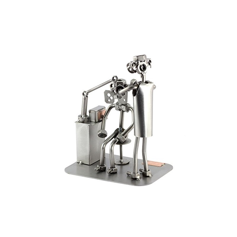 Steelman24 I Nuts and bolts sculpture Oculist I Handmade ornaments