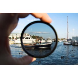 C-PL (Circular Polarizer) Multicoated | Multithreaded Glass Filter (52mm) For Sony Cyber-shot DSC-RX100 III (Includes Filter Adapter)