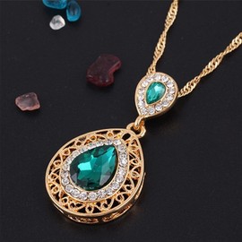 Yifnny Waterdrop Rhinestone Jewelry Set, Vintage 2 Sets Peacock Waterdrop Rhinestone Necklace Earrings Sets Green Teardrop Pendant Bride Wedding Crystal Jewelry for Women (Green)