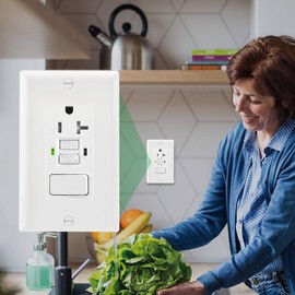 Wengart GFCI Outlet,2Pack,AC125V 20Amp Tamper Resistant GFCI Receptacle with Combination Switch,ETL Listed,Back &Side Wire,White