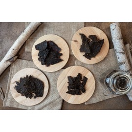 Beef Jerky Snacks Gift Box - 21 Piece Beef Jerky Gift Set - includes 5 Flavors of Beef Jerky, 13 Snack Sticks, and 3 Cheese Sticks