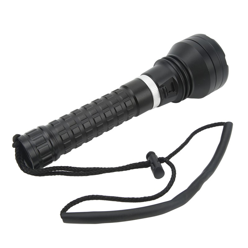 Underwater Flashlight High Brightness 1500 to 2000LM IPX8 Waterproof XHP70