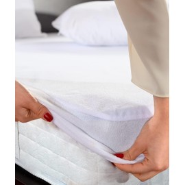 100% Waterproof Mattress Protector, Fitted Mattress Cotton Terry Cover Deep Pocket Elastic Fits Up to 21 Inches (Full XL)